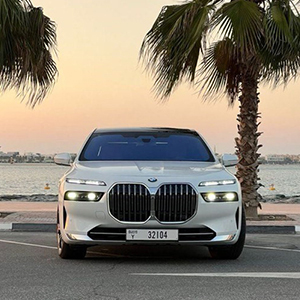 Bmw740i-2023